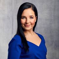 Krisztina Toth Krisztina Toth