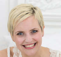 Sara warren Sara warren