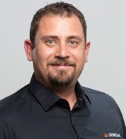 Daren Bezuidenhout Daren Bezuidenhout