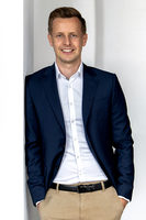 Stefan Gutheil Stefan Gutheil