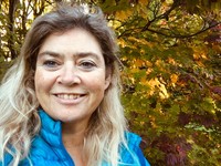 Dr Penny Fidler Dr Penny Fidler