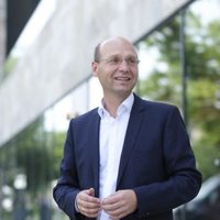 Prof. Dr. Bernd Skiera Prof. Dr. Bernd Skiera