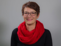 Tanja Turšek - IZUM Tanja Turšek - IZUM