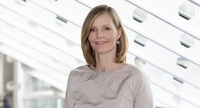 Dr. Uta Holzenkamp Dr. Uta Holzenkamp