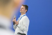 Dr. Stefan Schaper Dr. Stefan Schaper