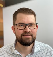 Eivind Holt Eivind Holt
