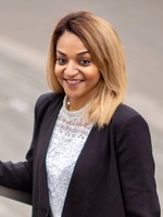 sonia mavouna sonia mavouna